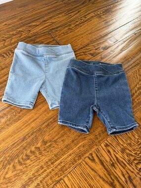 Gap Kids Stretch Denim Bike Shorts - Light and Dark Blue (2-Pack)